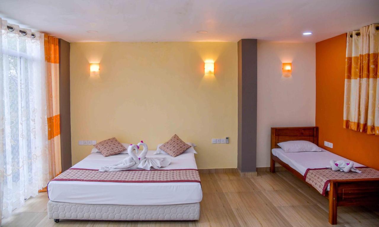 Ceylon Sea Hotel Тангале Екстериор снимка